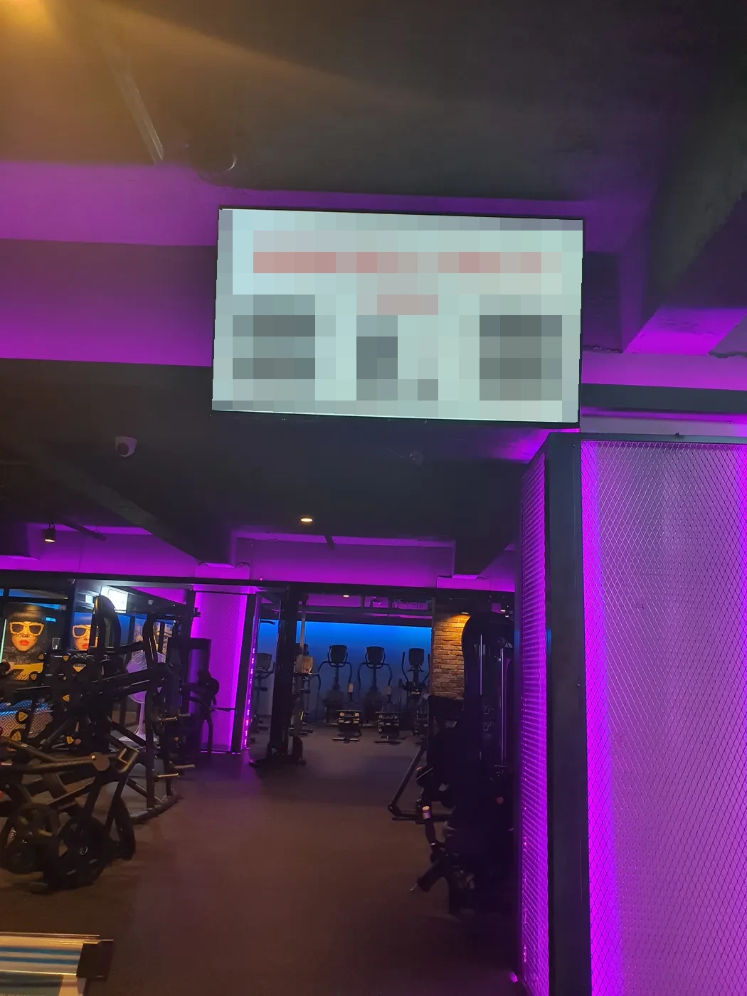 부르스타짐 석계점 내부 4